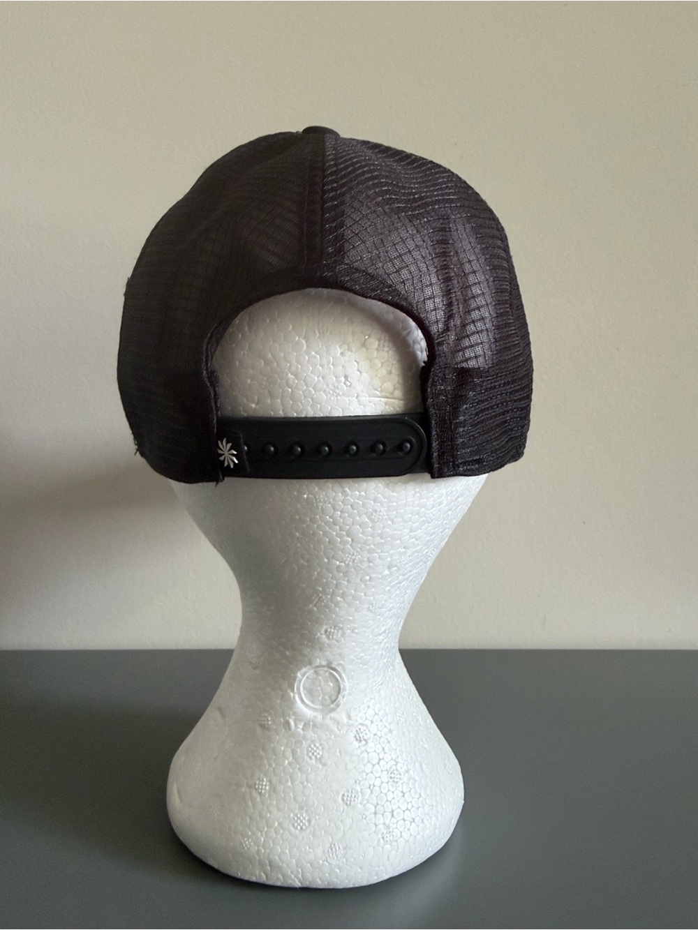 Athleta Black Trucker Hat - NWOT - Picture 5 of 9
